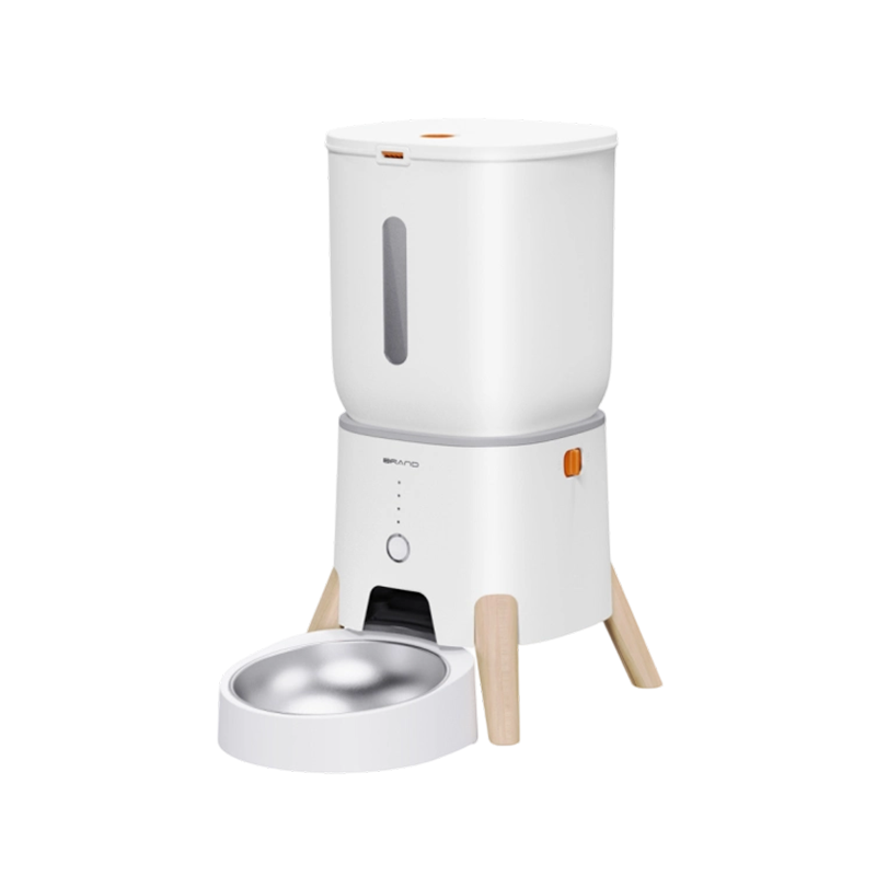Remota-Controlled Automatic Pet Feeder